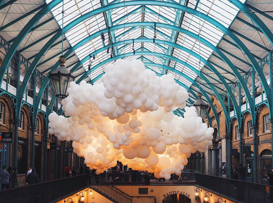 instalacion-globos-mercado-covent-garden-charles-petillon (9)