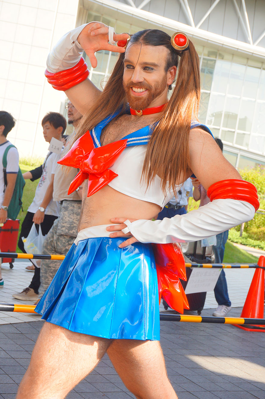 ladybeard-luchador-travesti-cantante-metal (7)