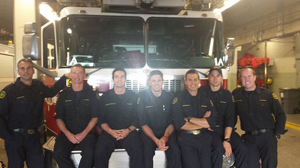 movil-perdido-bomberos-calgary-broma-nathan-buhler (10)
