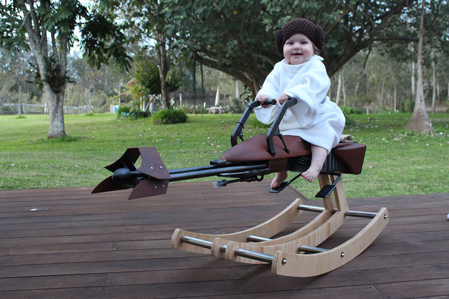 padre-construye-balancin-speeder-bike-guerra-galaxias-miniatura (3)
