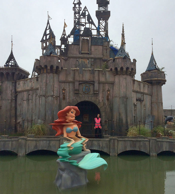 Dismaland, por Banksy: Echa un ojo a la versión de pesadilla de Disneylandia