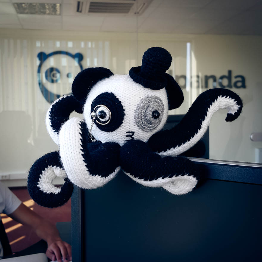 regalo-oficina-panda-pulpo-pomegranate-wolf (2)
