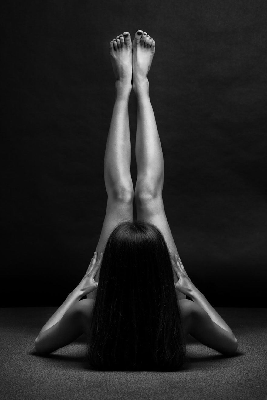 retratos-desnudos-femeninos-blanco-negro-bodyscapes-anton-belovodchenko (12)