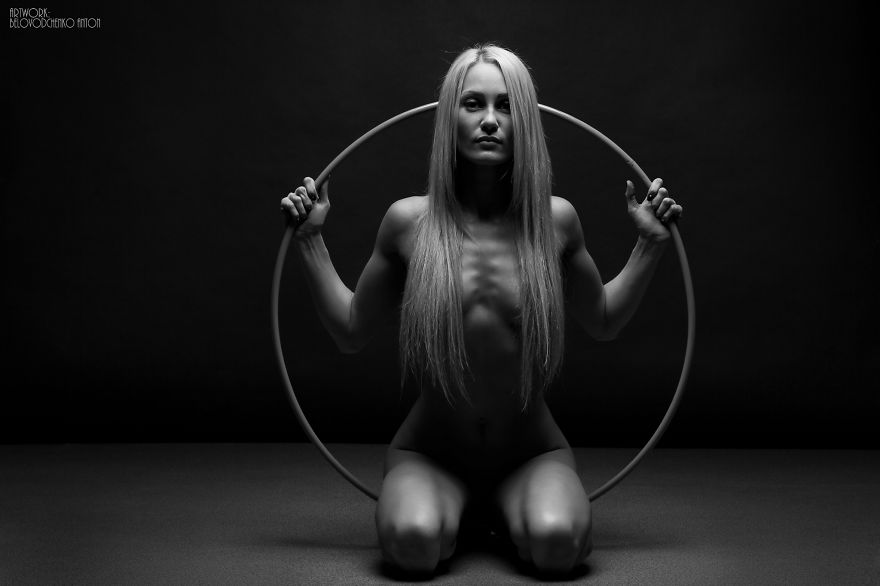 retratos-desnudos-femeninos-blanco-negro-bodyscapes-anton-belovodchenko (13)