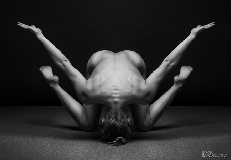 retratos-desnudos-femeninos-blanco-negro-bodyscapes-anton-belovodchenko (7)