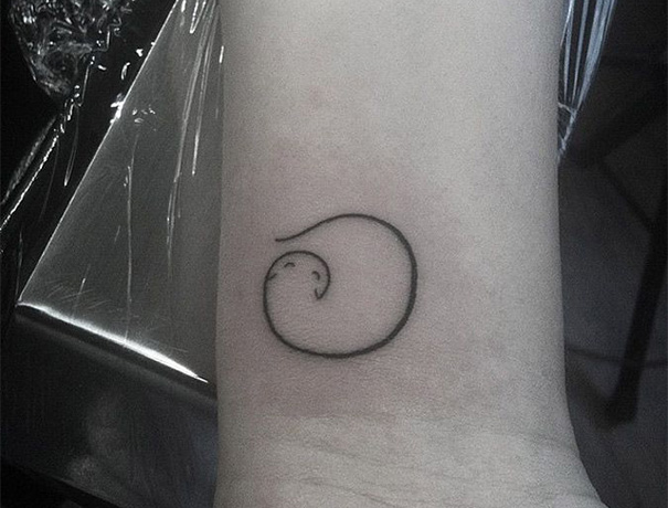 tatuajes-minimalistas-gatos (14)