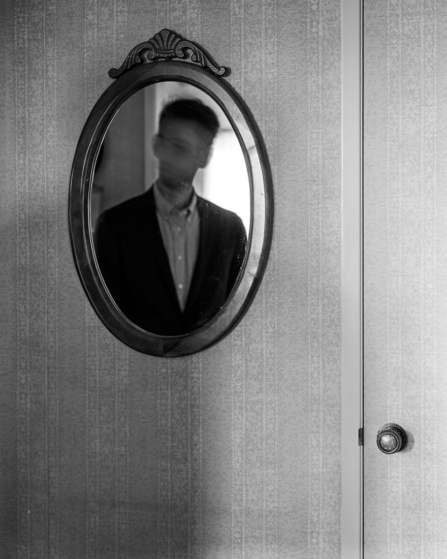 autorretratos-depresion-edward-honaker (3)