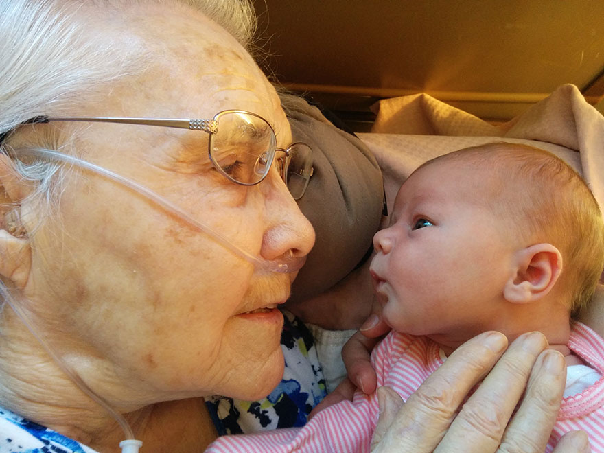 bisabuela-92-anos-conoce-bisnieta-2-dias-scott-martin