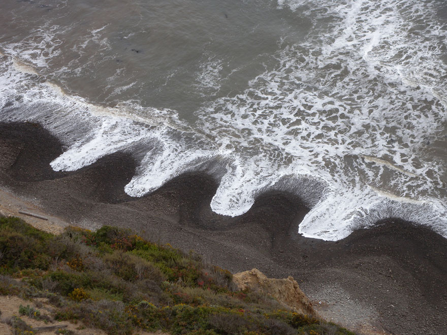 cuspides-playa-formaciones-arena-olas (6)