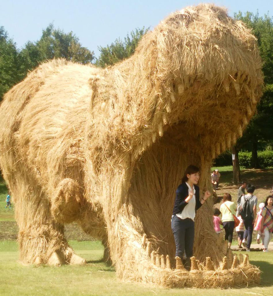 esculturas-paja-festival-wara-niigata-japon (3)