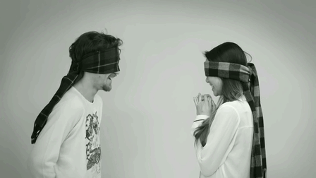 experimento-social-beso-desconocidos-jordan-oram (1)