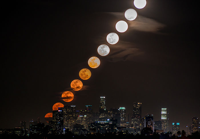 11 Fotos tomadas en 28 minutos muestran la Luna saliendo en Los Angeles