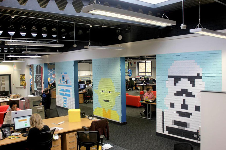 mural-postits-guerra-galaxias-oficina-viking (3)