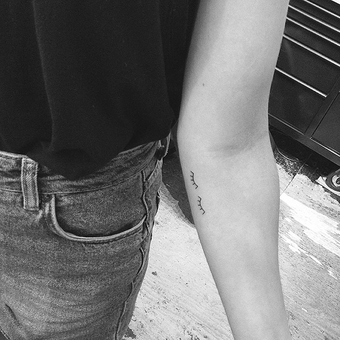 tatuajes-minimalistas-jonboy-west4tattoo (17)