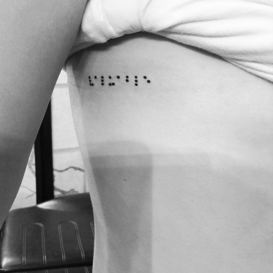 tatuajes-minimalistas-jonboy-west4tattoo (6)