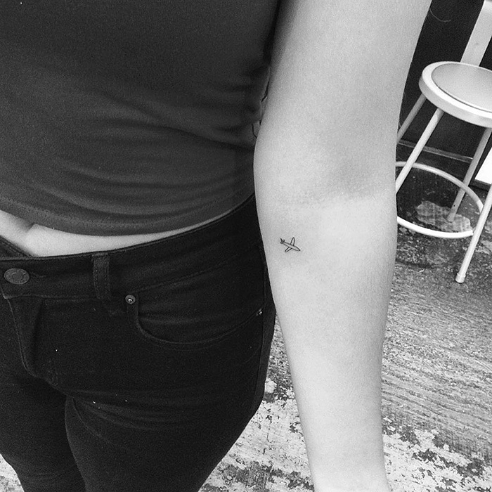 tatuajes-minimalistas-jonboy-west4tattoo (7)
