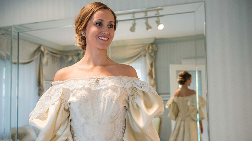 vestido-boda-120-anos-herencia-familiar-11-novia-abigail-kingston (7)