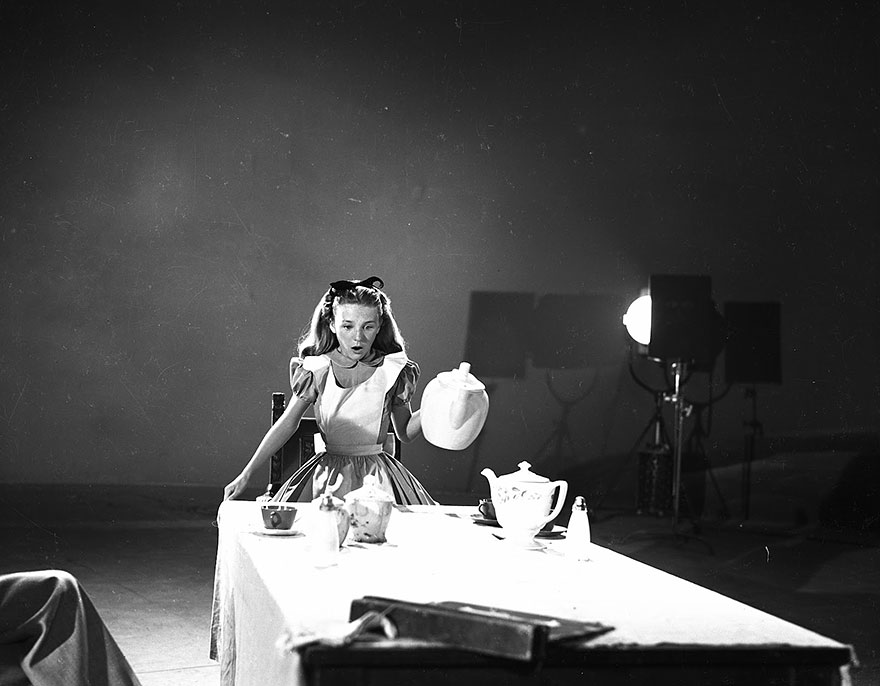 animacion-clasica-alicia-pais-maravillas-kathryn-beaumont (5)