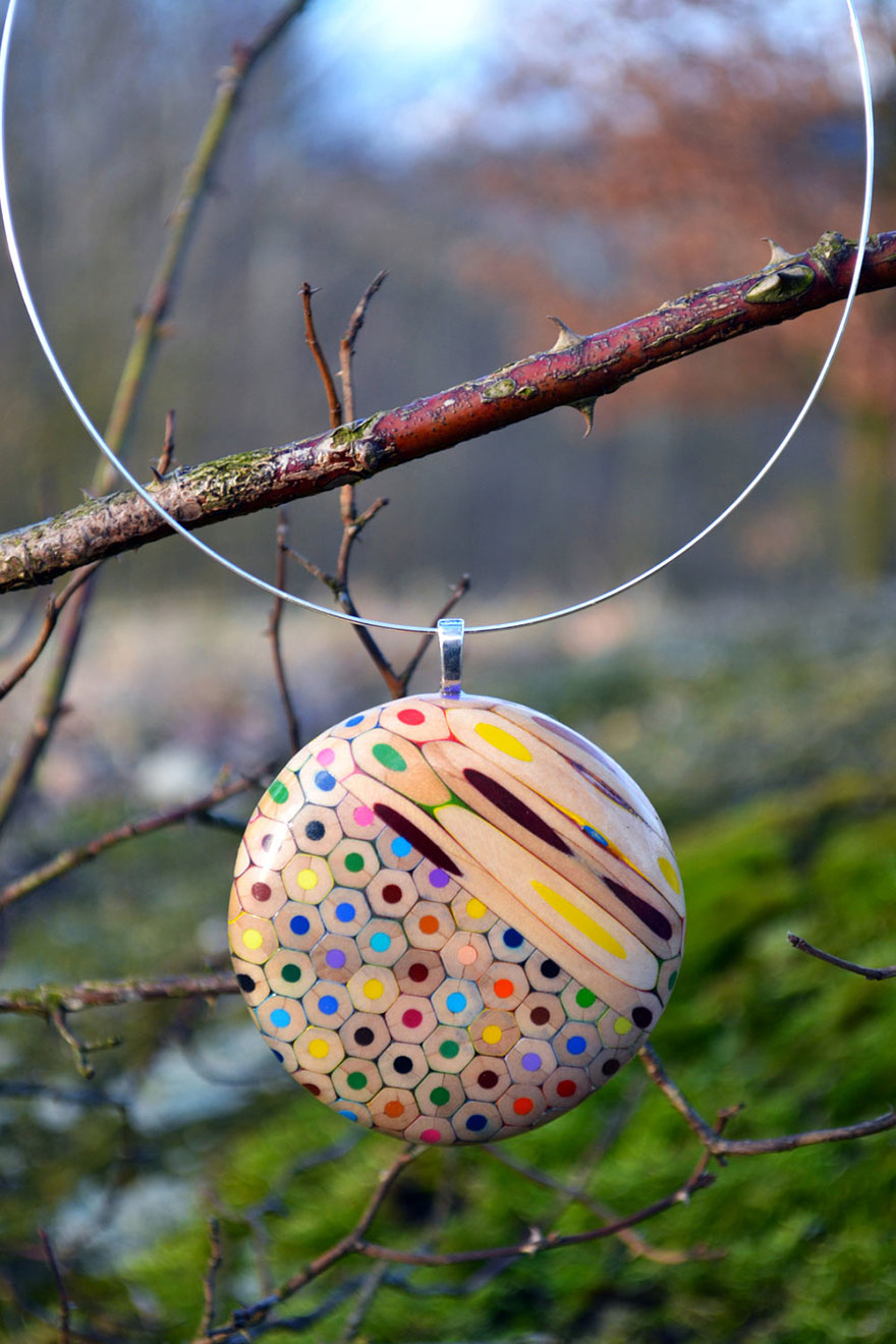 bisuteria-lapices-colores-carbickova (2) bisuteria-lapices-colores-carbickova (2)