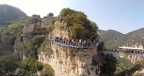 puente-vidrio-resquebrajado-yuntai-china (6)