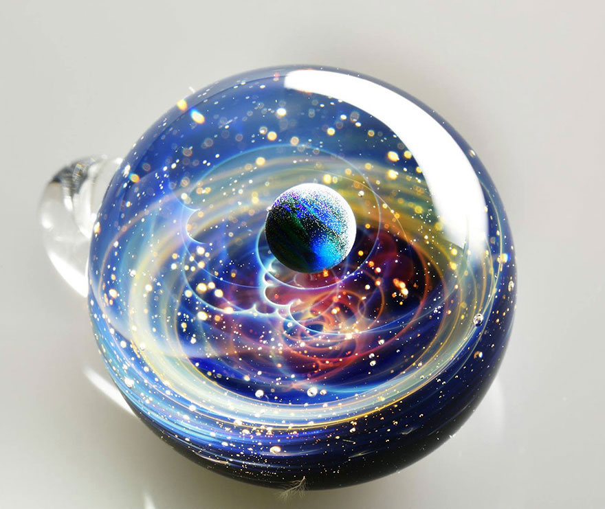 colgantes-cristal-galaxias-planetas-dentro-satoshi-tomizu (9)