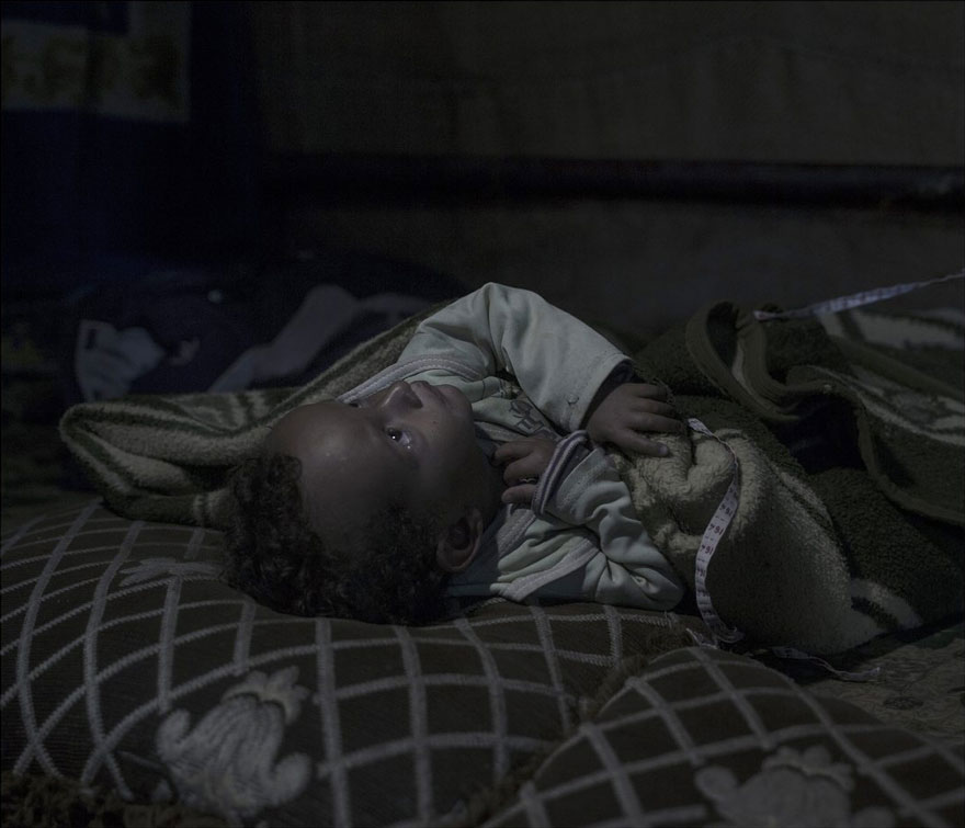 donde-ninos-duermen-fotos-refugiados-sirios-magnus-wennman (4)