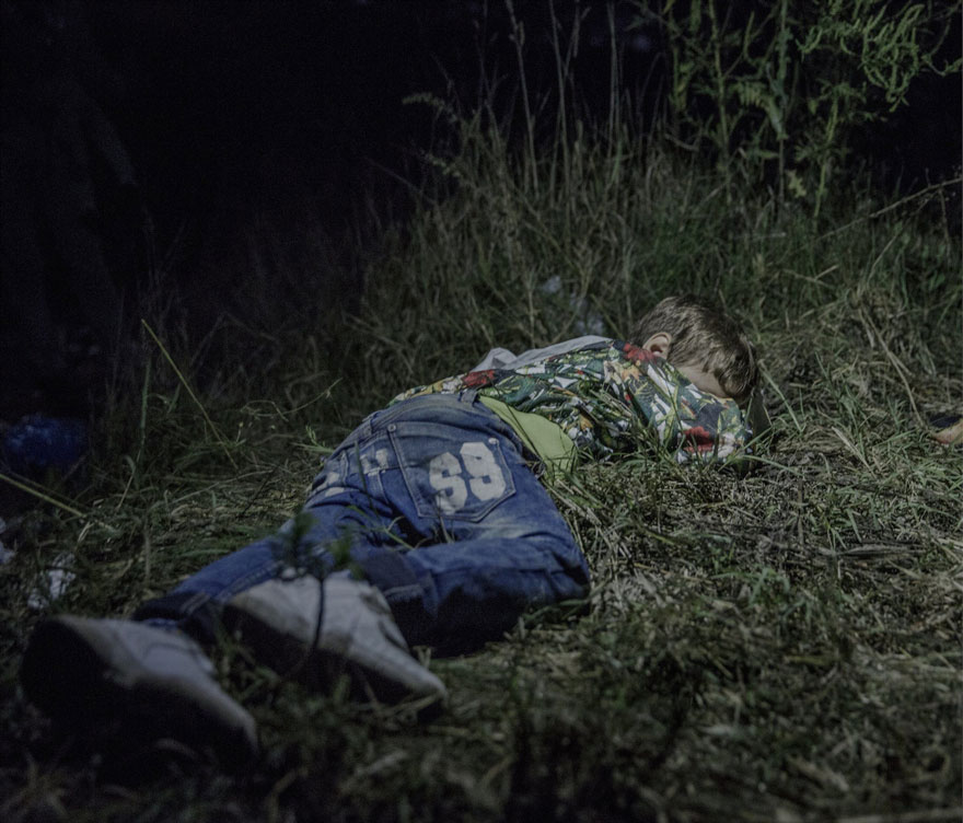 donde-ninos-duermen-fotos-refugiados-sirios-magnus-wennman (5)