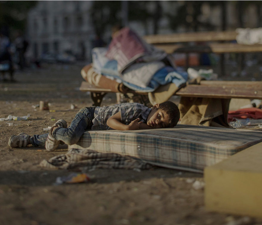 donde-ninos-duermen-fotos-refugiados-sirios-magnus-wennman (7)