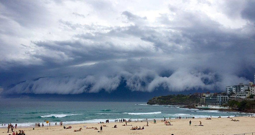 enorme-tsunami-nubes-sydney-australia (2)