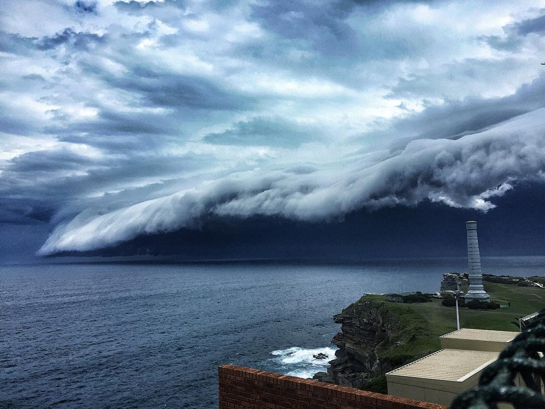 enorme-tsunami-nubes-sydney-australia (6)