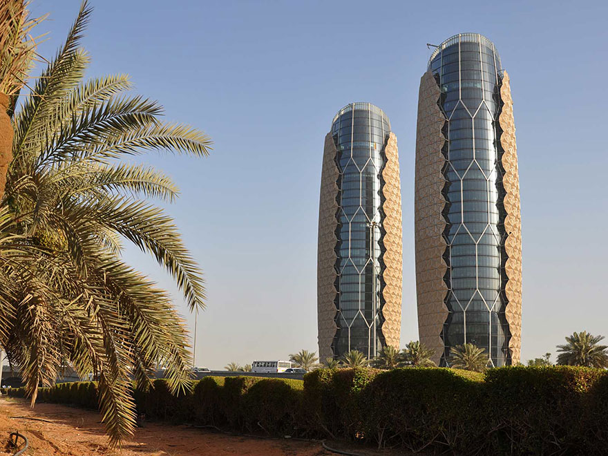 pantalla-solar-geometrica-torres-albahar-abu-dhabi (5)