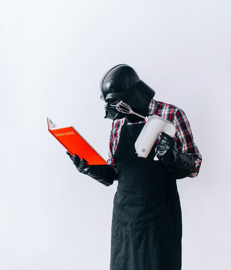 proyecto-fotografico-vida-diaria-darth-vader (9)