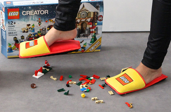 LEGO crea unas zapatillas anti-LEGO para acabar con 66 años de horrible dolor