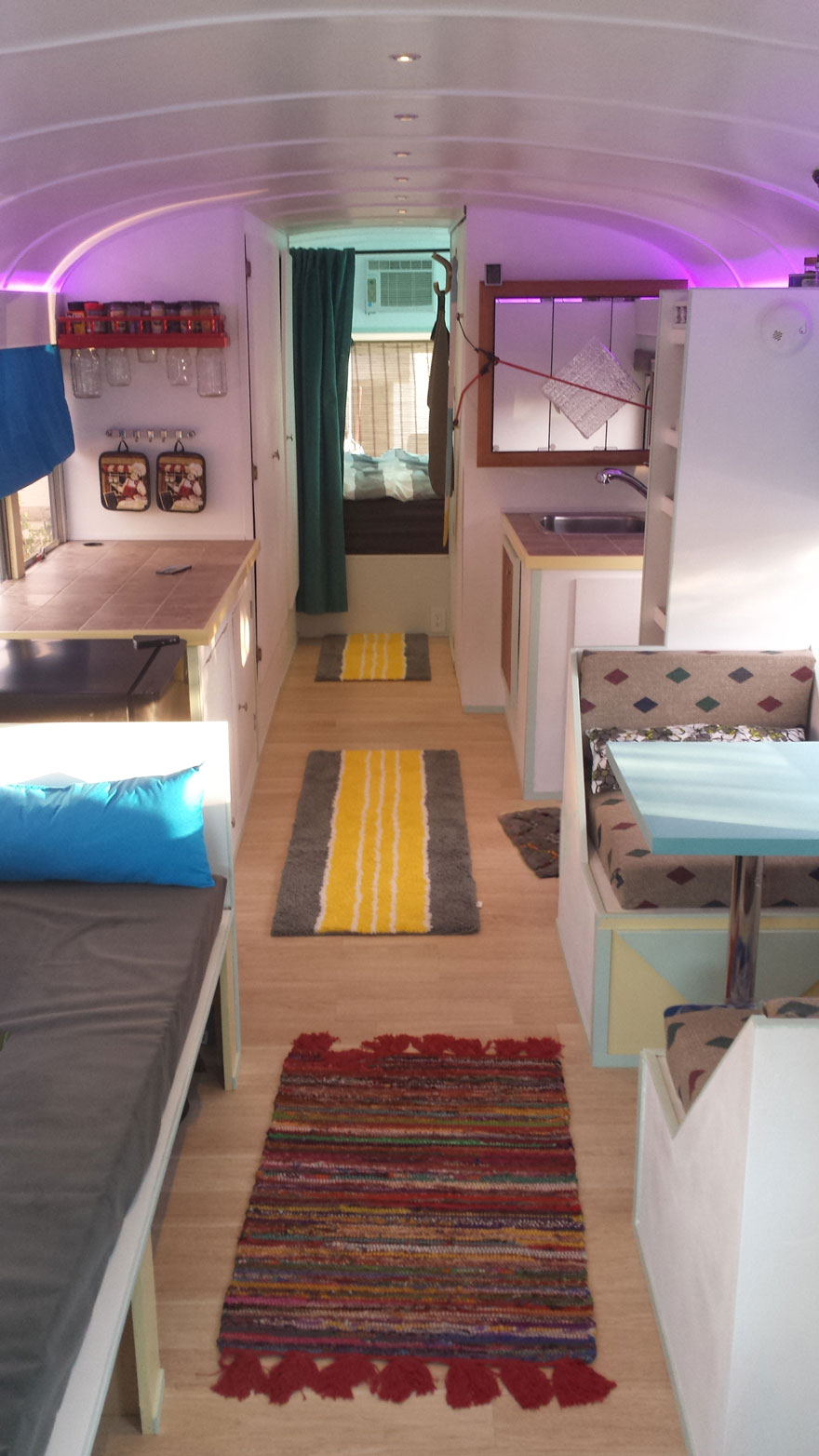 autobus-escolar-transformado-casa-patrick-schmidt (1)