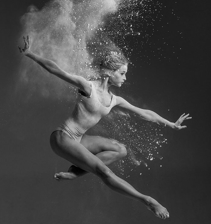 Explosivos retratos de danza con harina, por Alexander Yakovlev (2ª parte)