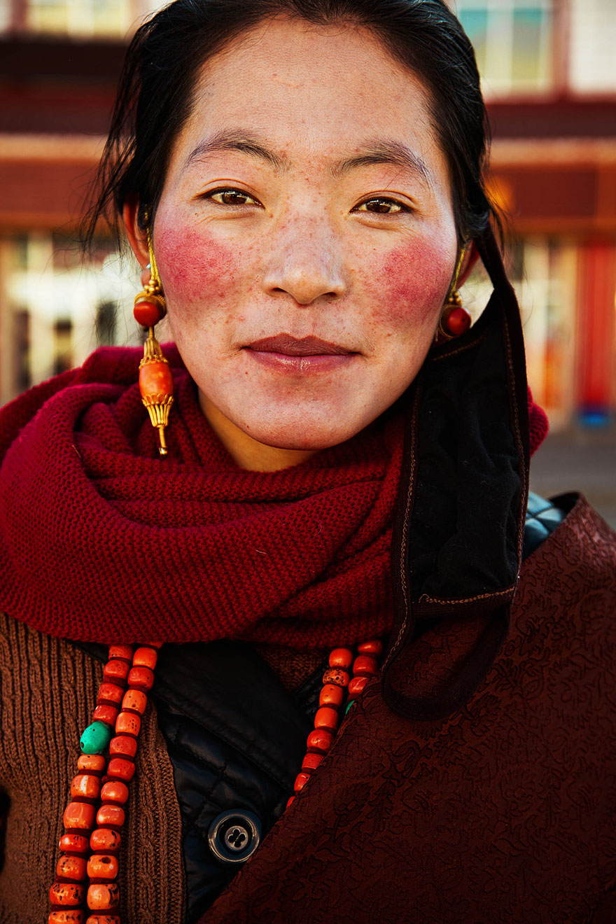 atlas-belleza-retratos-mujeres-mundo-mihaela-noroc-2 (9)