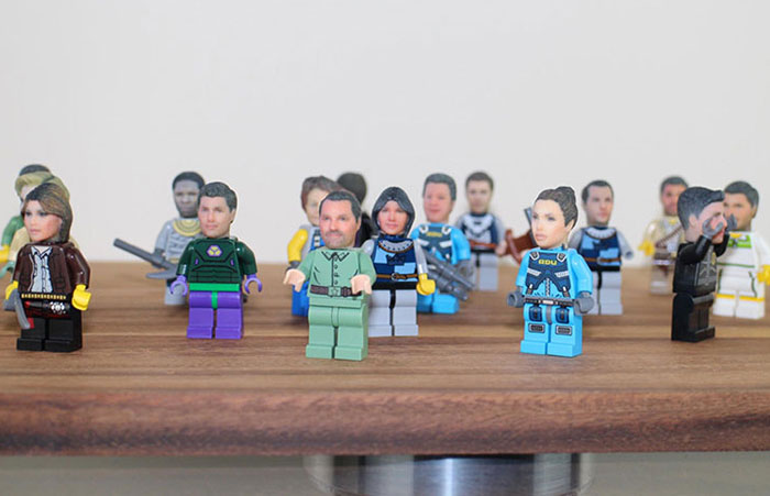 Ahora puedes imprimir en 3D cabezas de Lego con tu cara