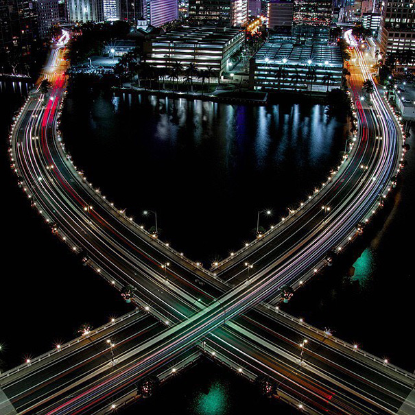 fotos-arquitectura-instagram-monstruos-simetricos (14)