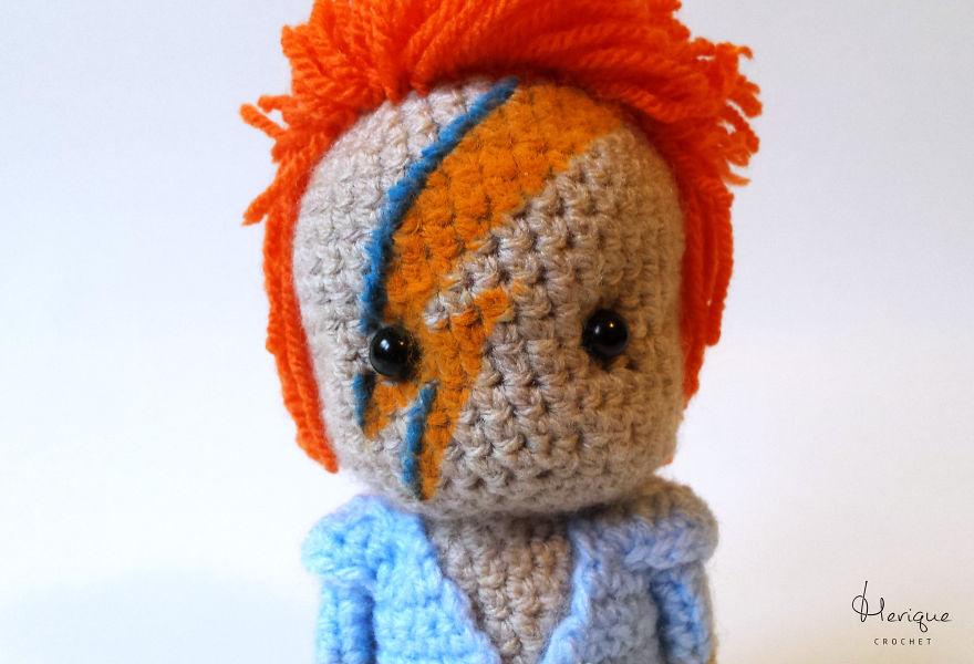 homenaje-ganchillo-alan-rickman-david-bowie (2)