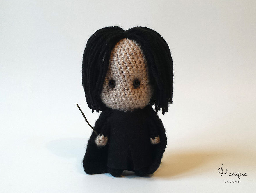 homenaje-ganchillo-alan-rickman-david-bowie (3)