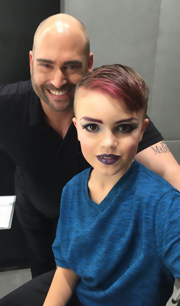 leccion-maquillaje-nino-ethan-wilwert (1)
