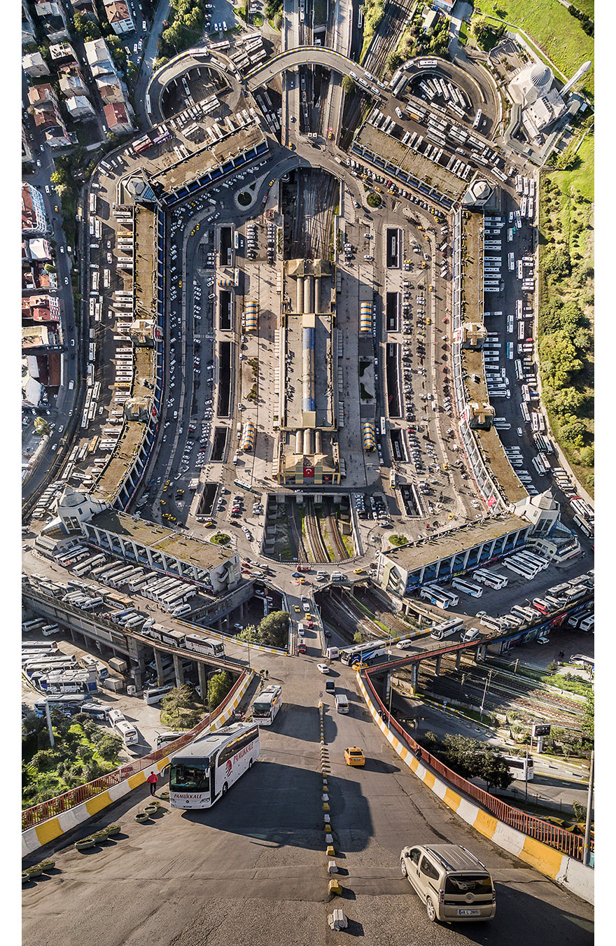 paisajes-surreales-distorsionados-estambul-aydin-buyuktas (2)