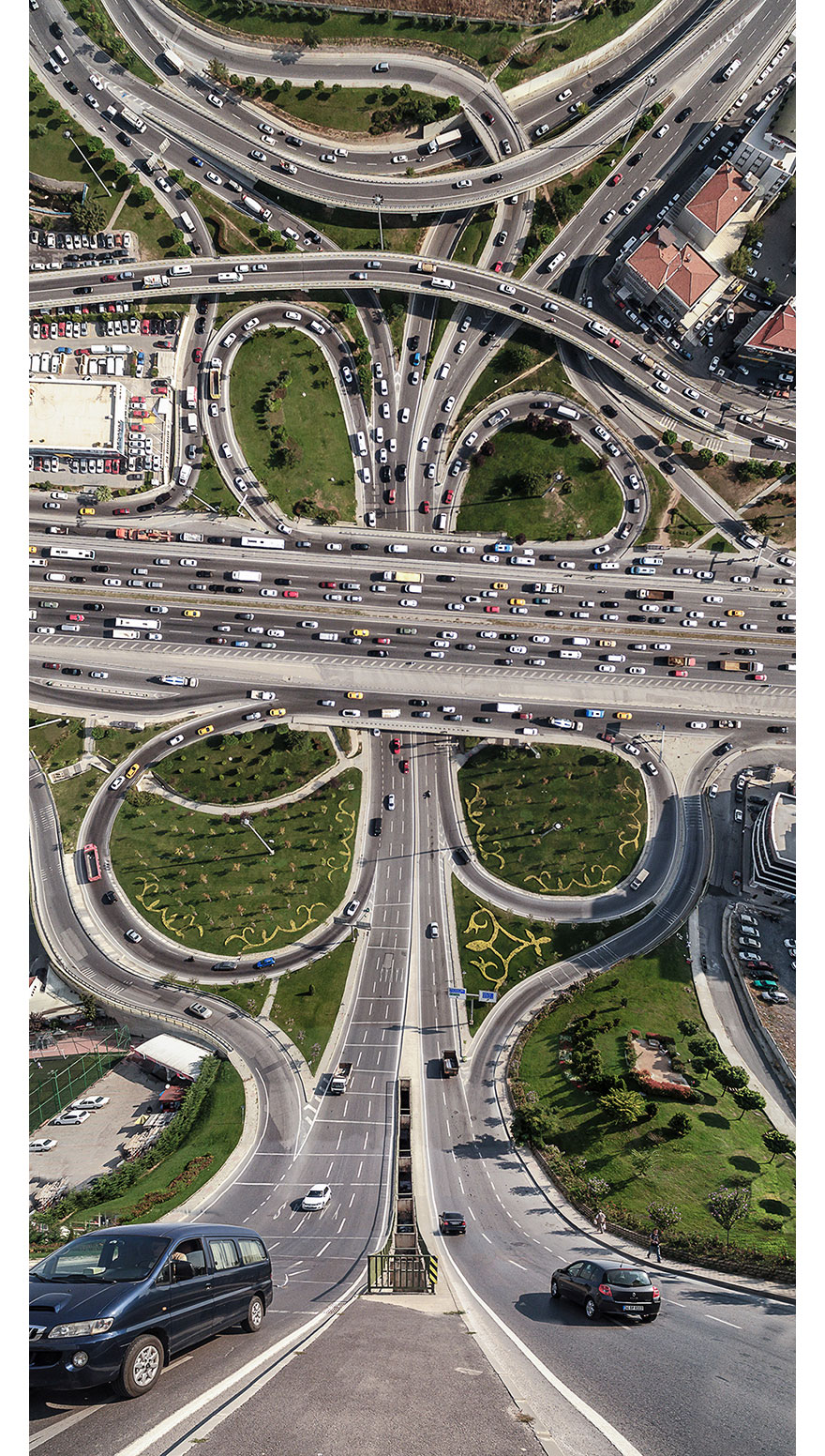 paisajes-surreales-distorsionados-estambul-aydin-buyuktas (5)