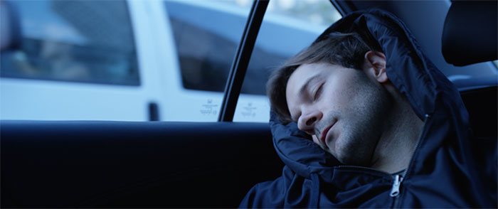 sudadera-capucha-hinchable-siesta-hypnos (1)
