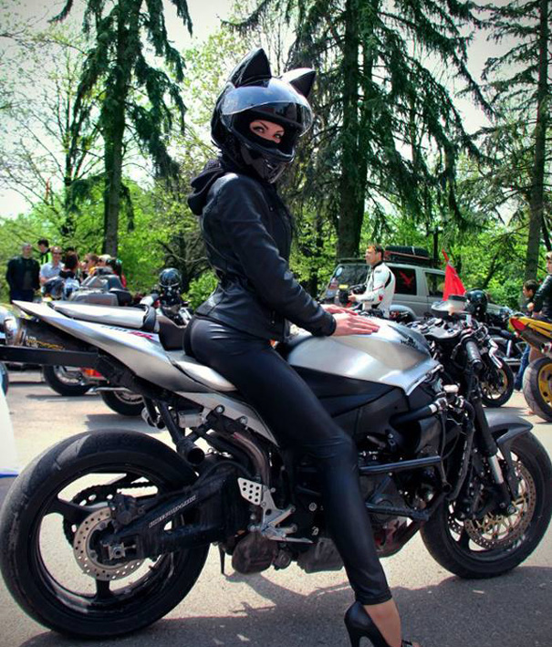 cascos-gato-orejas-neko-nitrinos-motostudio (3)