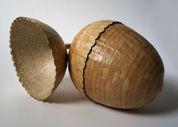 libros-viejos-reciclados-arte-cecilia-levy (19)