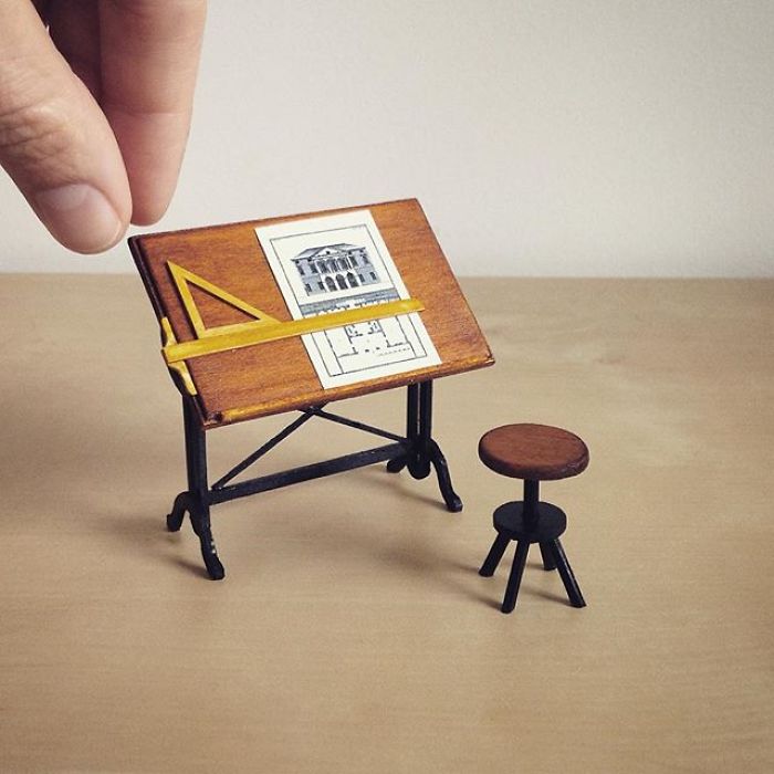 Dejé mi trabajo como abogada para hacer mobiliario diminuto