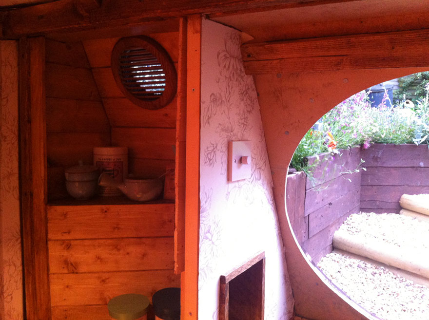 agujero-hobbit-casero-ashley-yates (12)