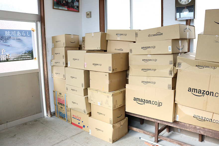 isla-gatos-aoshima-donaciones-comida-japon (5)