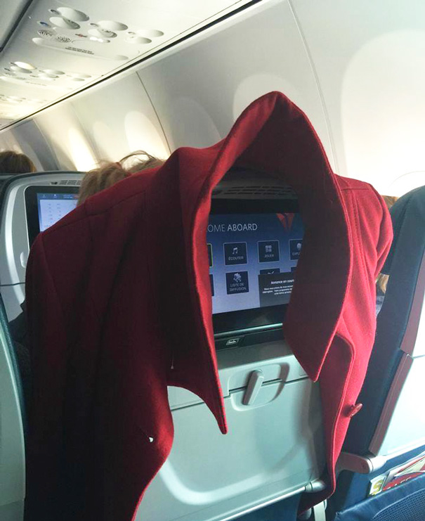 pasajeros-avion-maleducados (17)